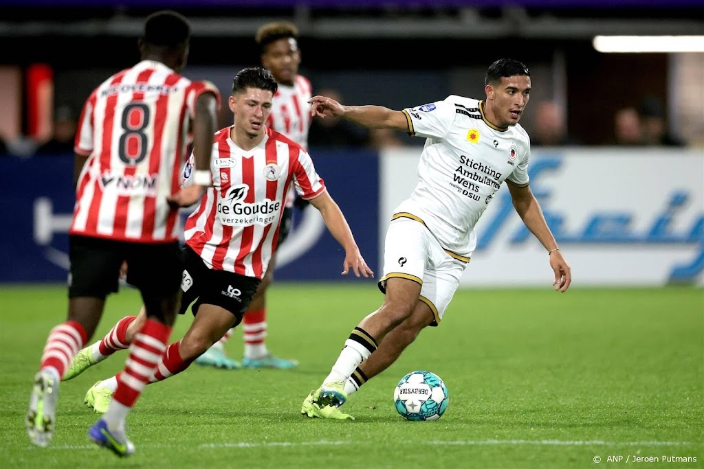 Sparta wint Rotterdamse derby tegen Excelsior dankzij late goal