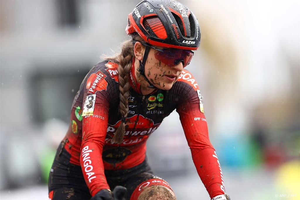 Betsema meldt zich af voor NK veldrijden met knieblessure