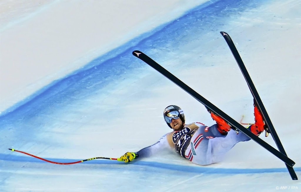 Slechts kneuzingen Noorse skiër Kilde na zware crash in Wengen