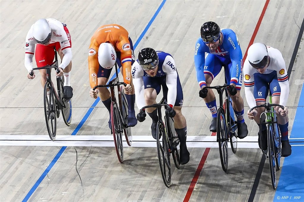 Lavreysen naar finale keirin op EK baan, Hoogland niet