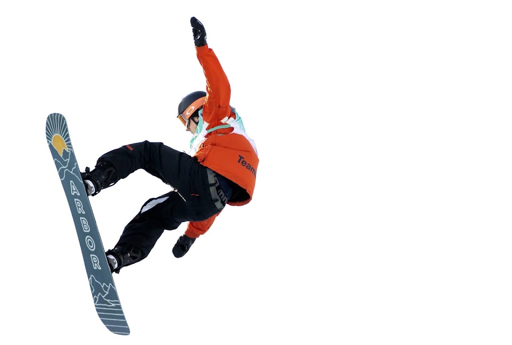 Ook snowboarder Van der Velden bij Spelen naar finale op big air