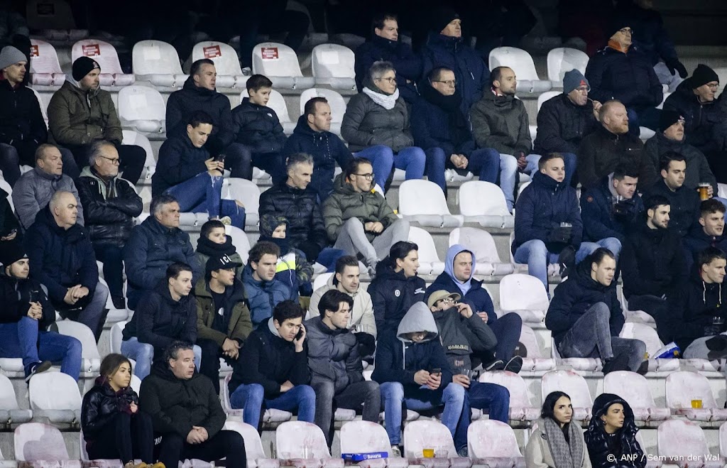 Aanklager onderzoekt stilgelegde wedstrijd FC Den Bosch