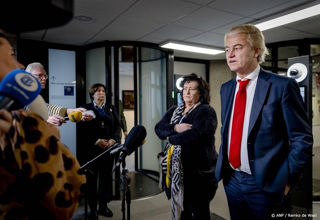 Tweede Kamer buigt zich over verslag informateur Plasterk