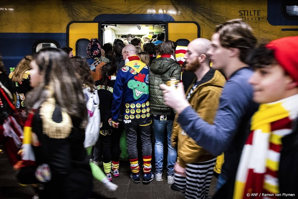 Carnavalsweekend zorgt voor topdrukte in treinen