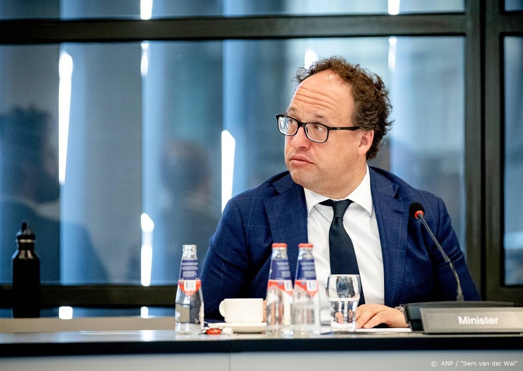 Kabinet wil 'iets verzinnen' voor flexwerker tussen wal en schip