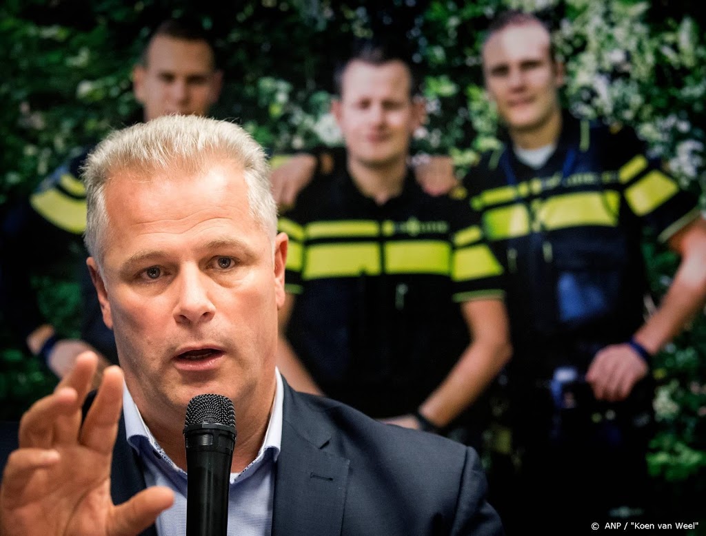 Politiebond ACP wil huisarrest voor corona-overtreders