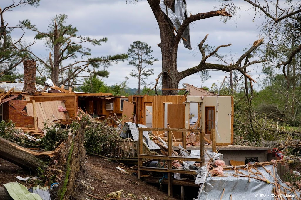 Dodental door tornado's VS loopt op naar 32