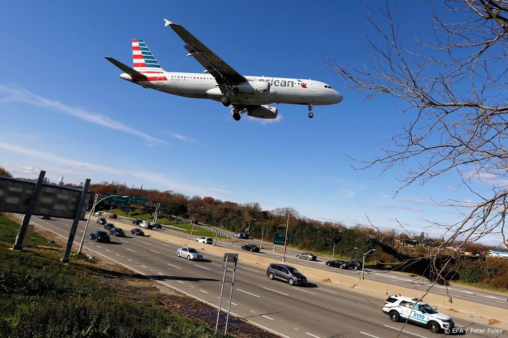 American Airlines gokt op sterk herstel in zomer