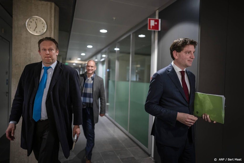 Top kabinet en coalitie buigen zich over miljardengat begroting