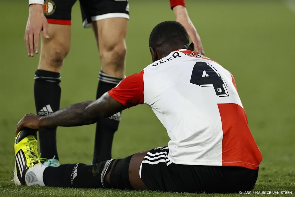 Koploper Feyenoord 'waakzaam' voor duel met hekkensluiter Cambuur