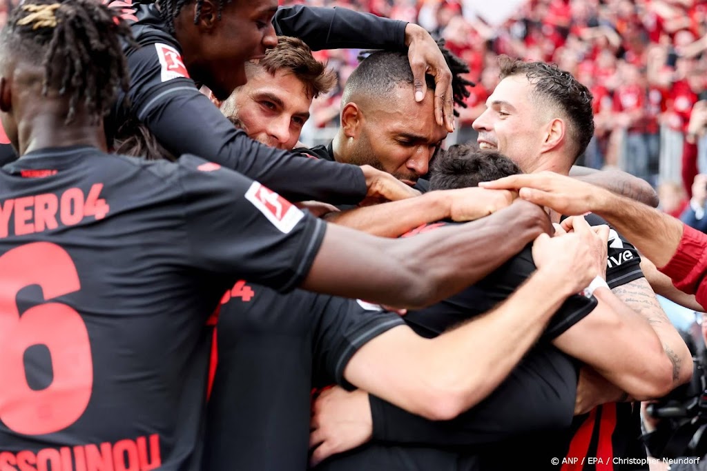 Bayer Leverkusen voor het eerst kampioen van Duitsland