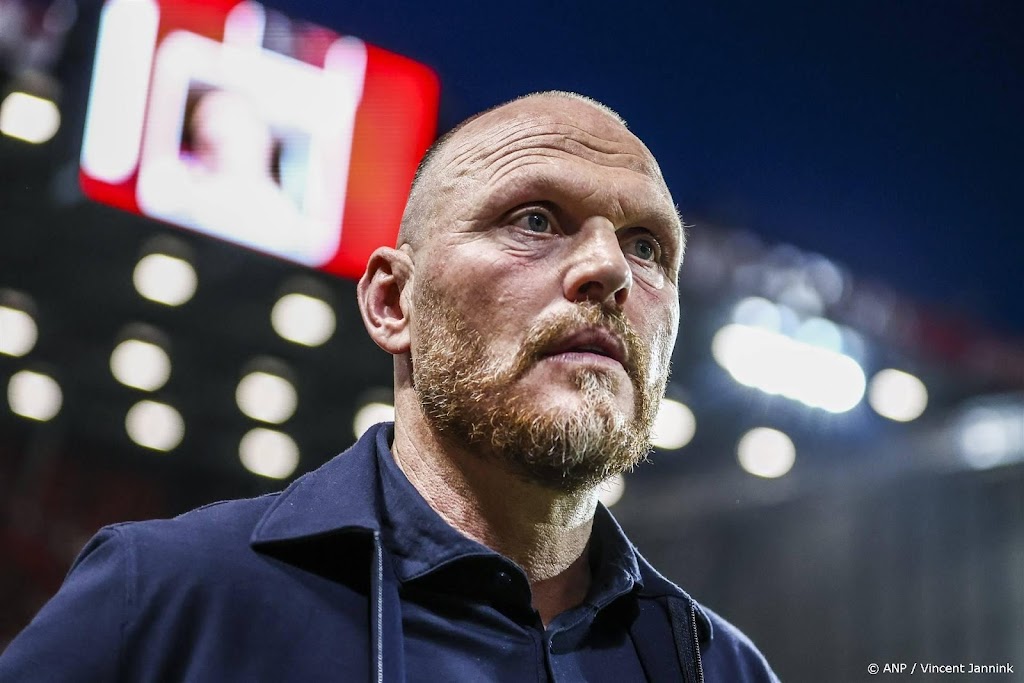 Trainer Oosting baalt van tweede helft van FC Twente