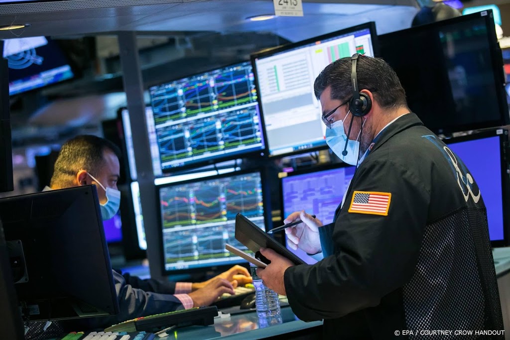 Wall Street zet opmars voort, Walt Disney in de min