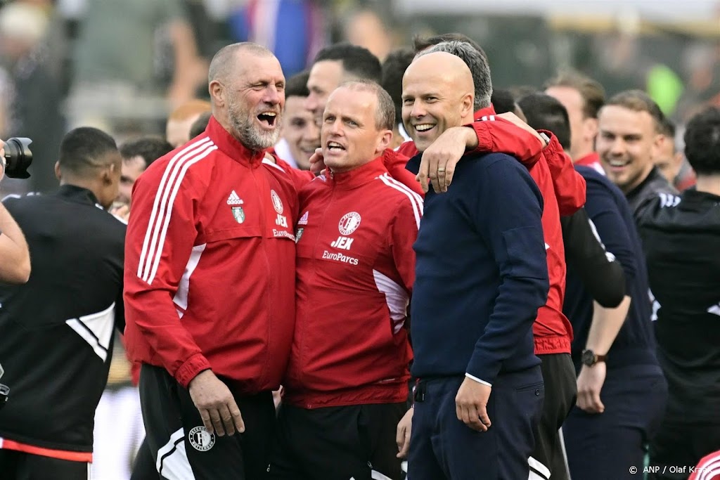 Assistent-trainer De Wolf kijkt uit naar Coolsingel