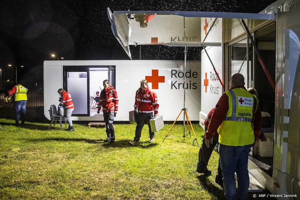 Opvang Ter Apel overvol: 20 mensen sliepen in tent, 130 op stoel