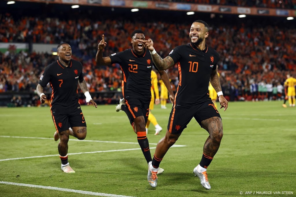 Oranje verslaat Wales weer na spectaculaire slotfase