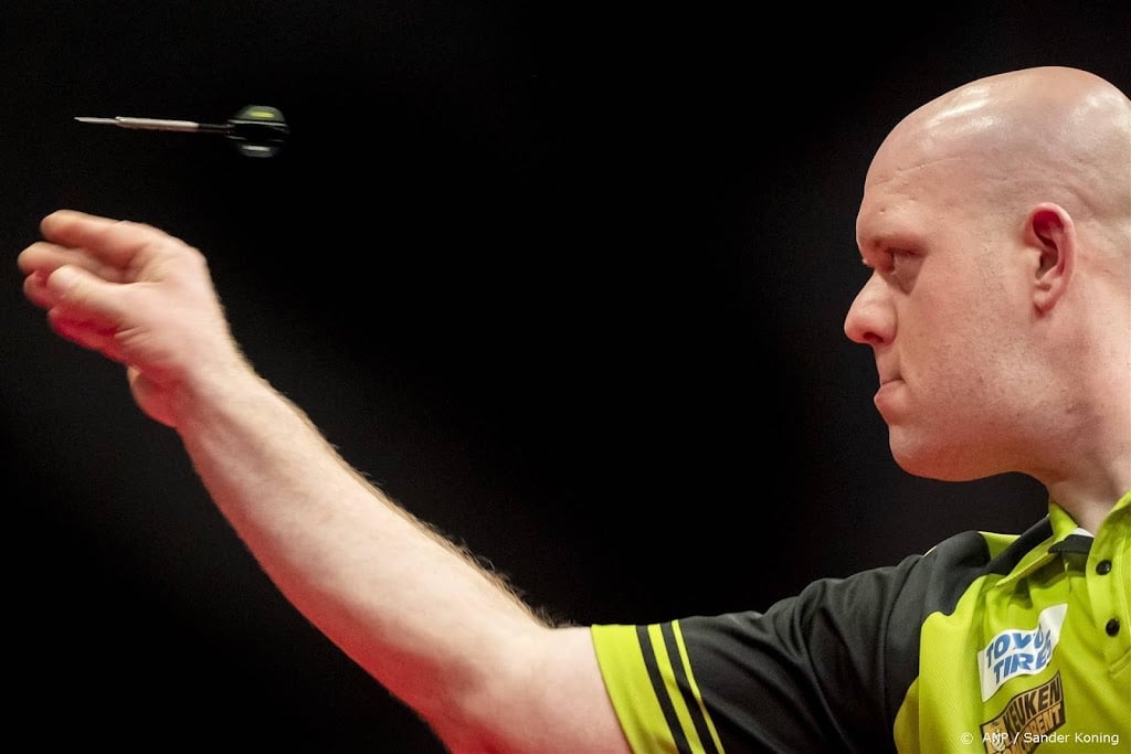 Darter Van Gerwen mist landenwedstrijd door tandoperatie