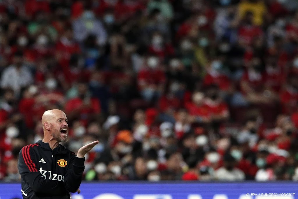 Ten Hag wil dat spelers United initiatief nemen tegen Melbourne