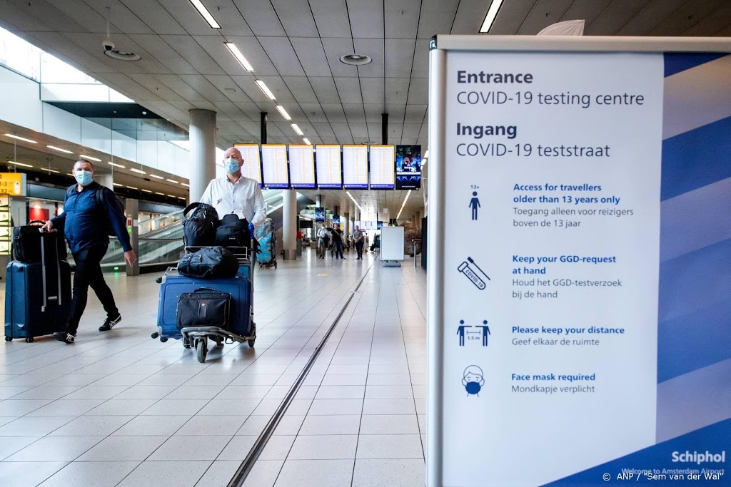 Passagiersstroom Schiphol in juli 80 procent lager