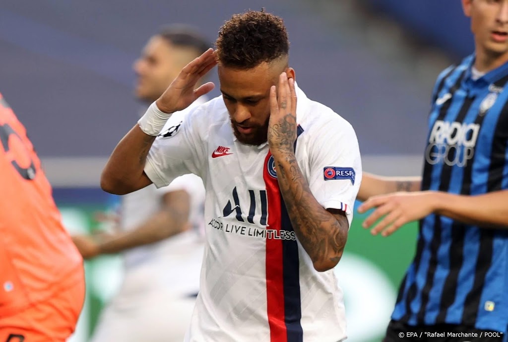 UEFA beboet PSG voor te laat op het veld verschijnen
