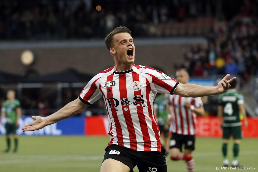 Van Crooij (Sparta) evenaart snelste doelpunt ooit in Eredivisie
