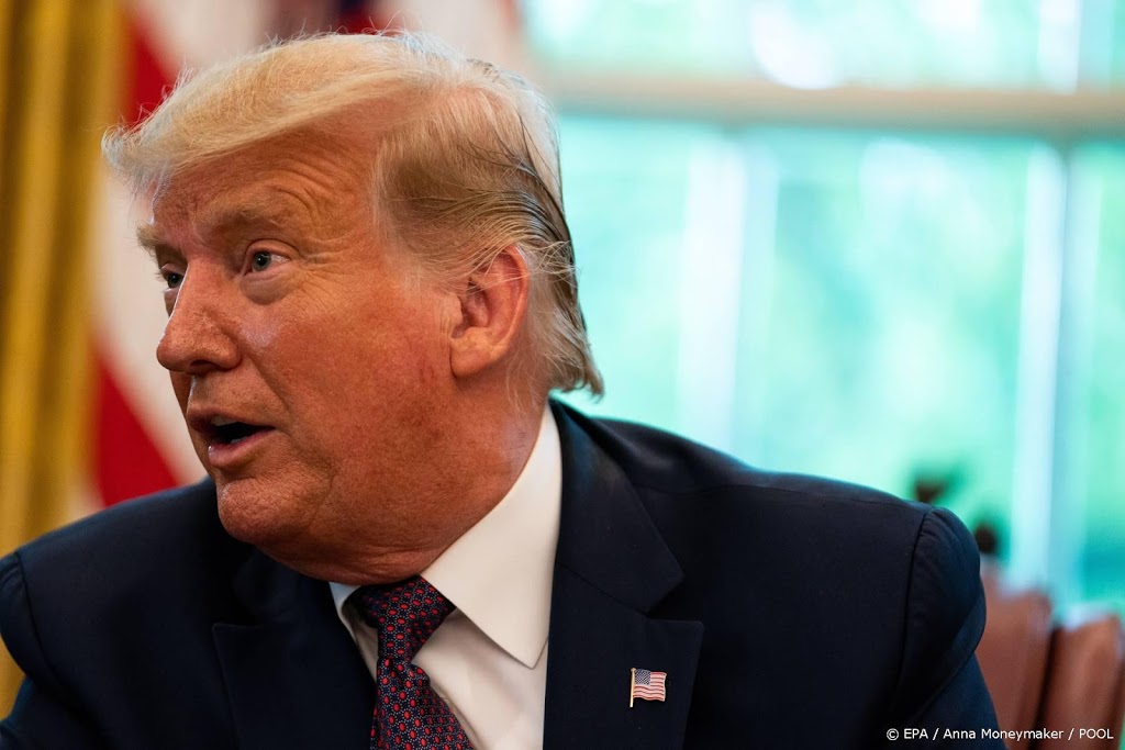 Trump weerspreekt klimaatlessen in Californië