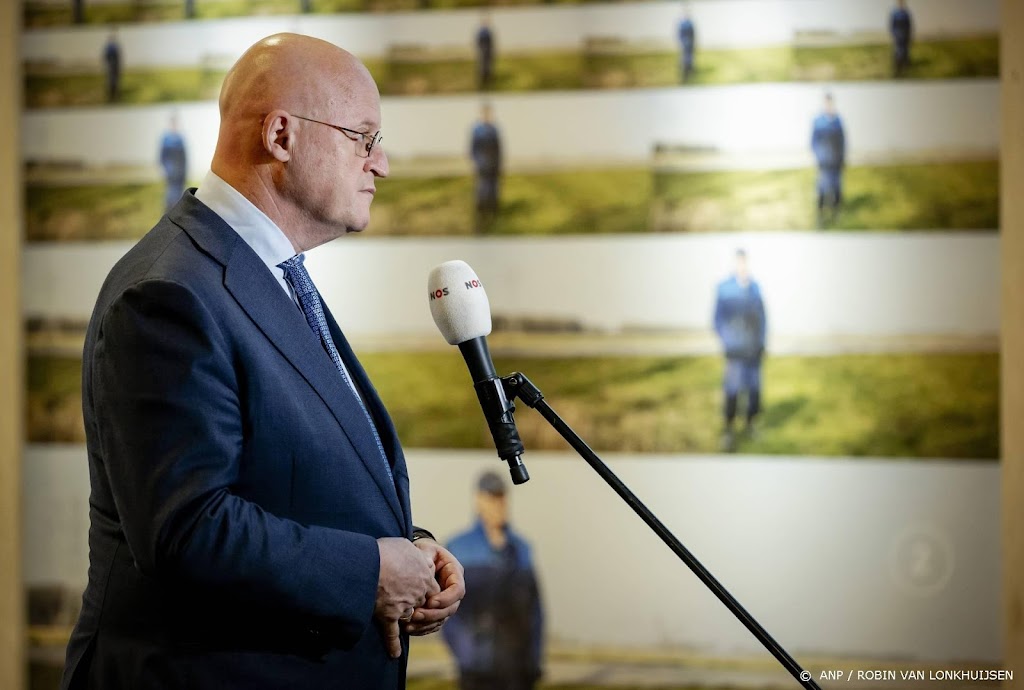 Grapperhaus geeft ex-piloot Julio Poch toch vergoeding