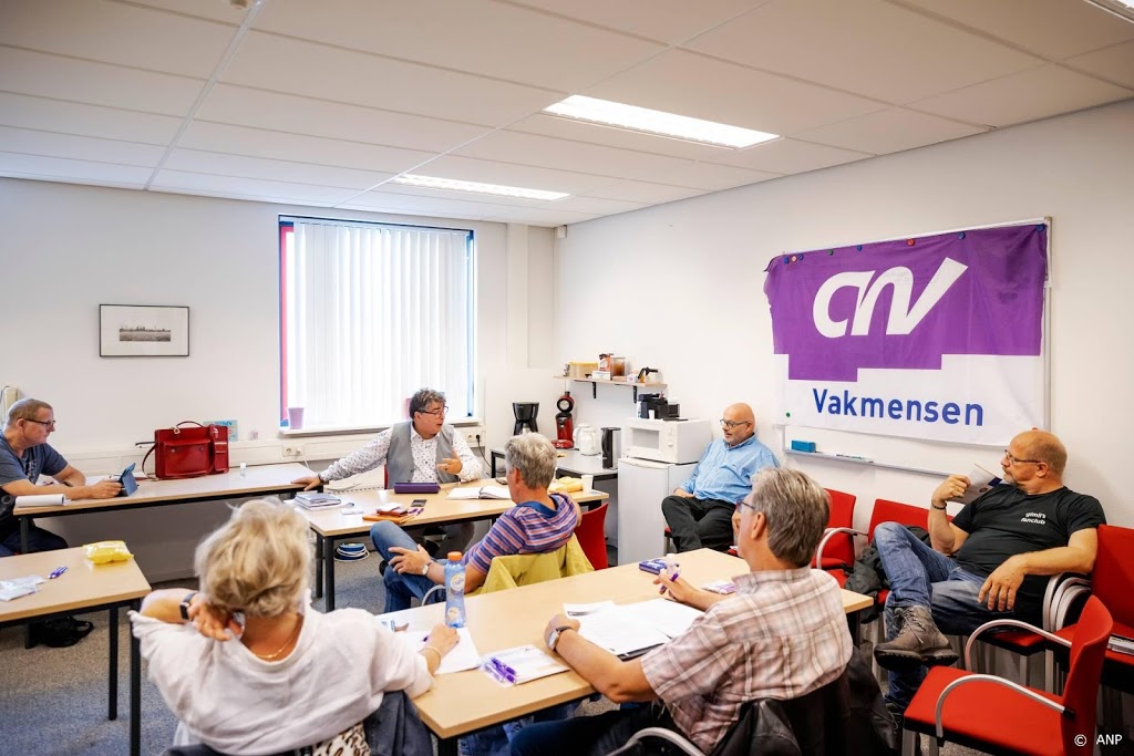 CNV-onderzoek: werkstress neemt toe naarmate crisis langer duurt