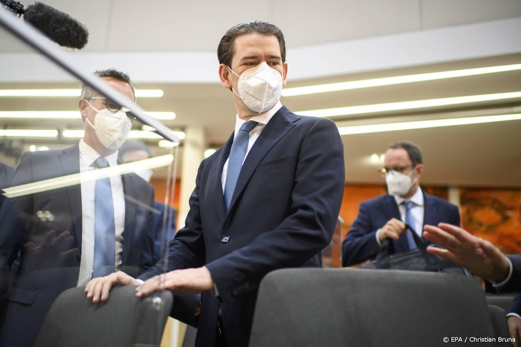 Oostenrijkse ex-bondskanselier Kurz beëdigd als parlementariër