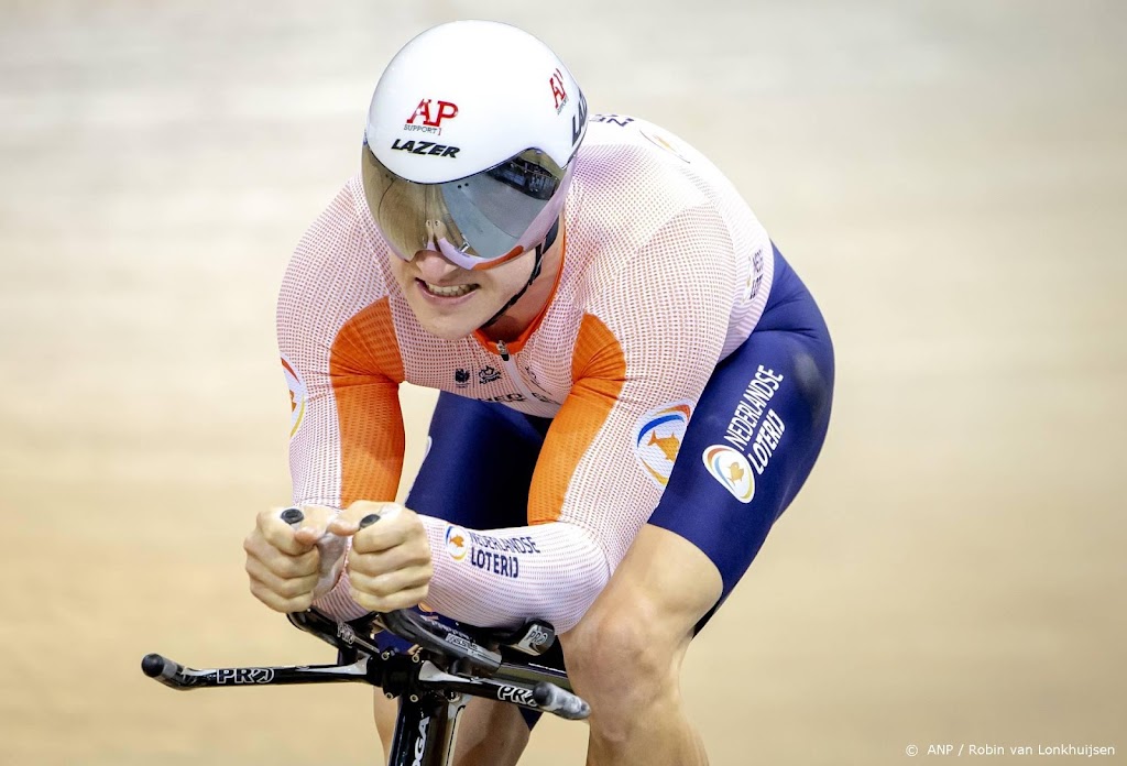 Opnieuw wereldtitel kilometer tijdrit baanrenner Hoogland