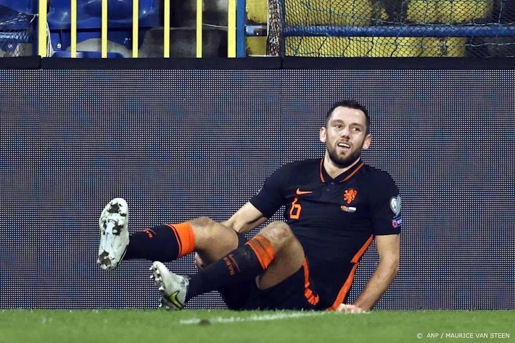 Verdediger De Vrij valt bij Oranje af voor duel met Noorwegen
