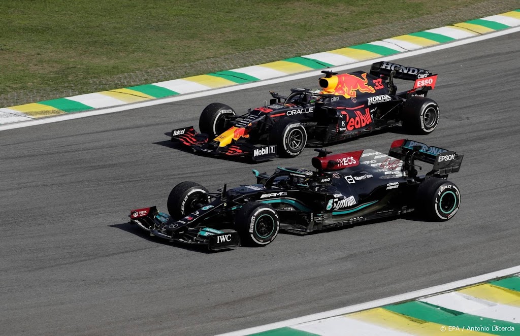 Verstappen berust in nederlaag tegen Hamilton