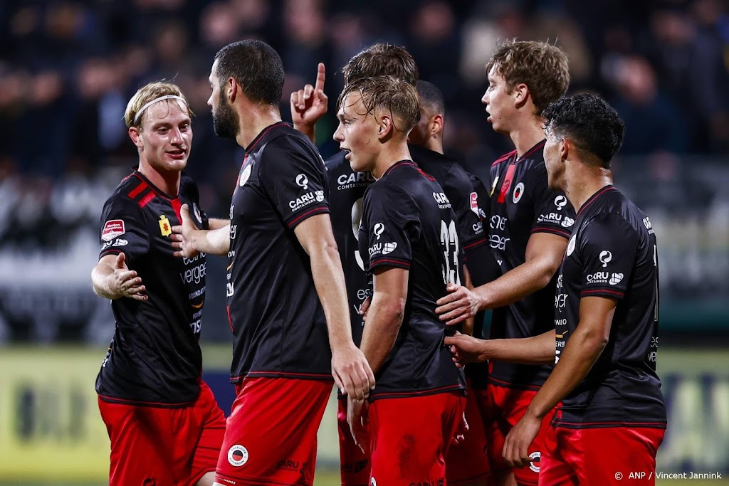 Excelsior en Almere City spelen gelijk in duel met acht goals
