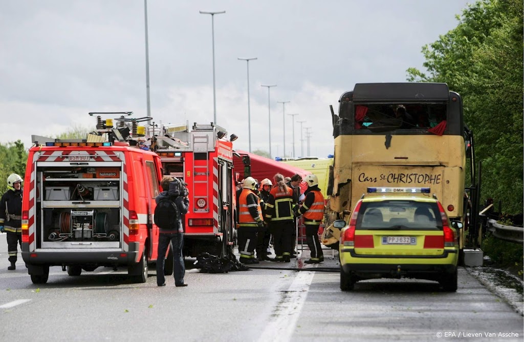 Twintig gewonden bij ongeluk Nederlandse vakantiebus in België