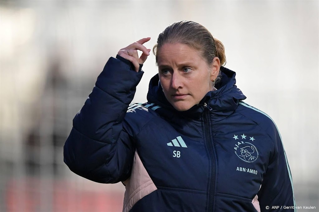 Voetbalsters Ajax met fitte selectie richting CL-duel met PSG