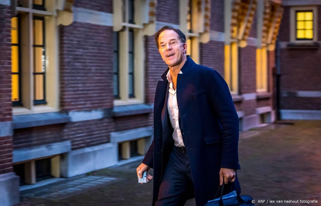 Alle fractievoorzitters uitgenodigd op ministerie Algemene Zaken