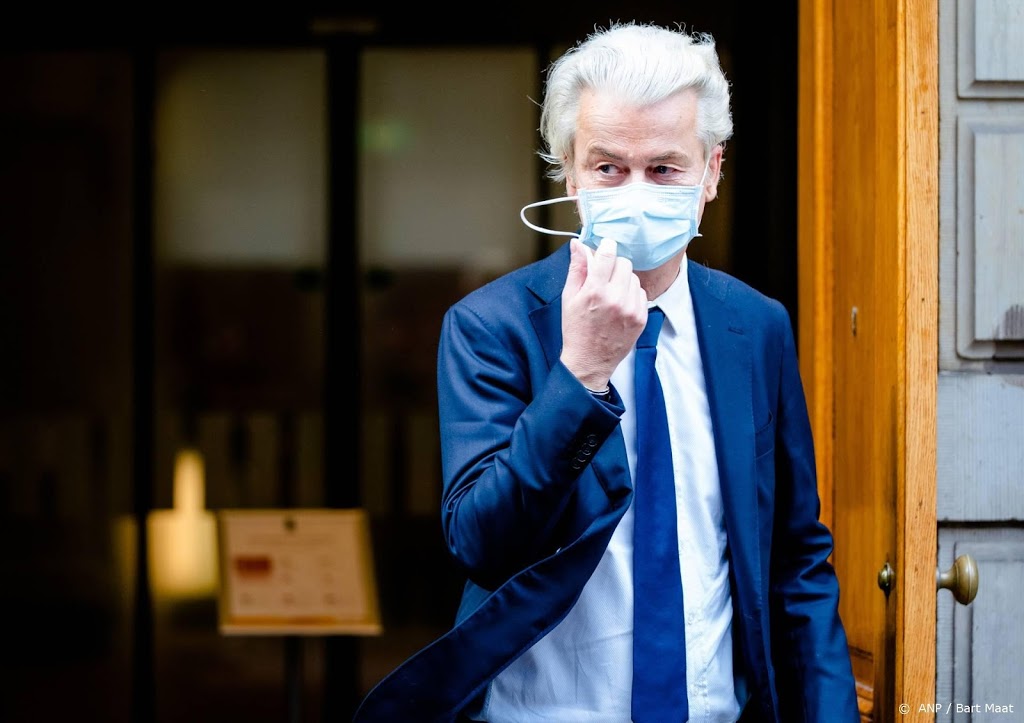 Oppositiepartijen kritisch over 'zwalkend' coronabeleid