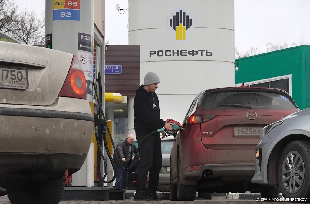 IEA: Russische olie-inkomsten gedaald in november