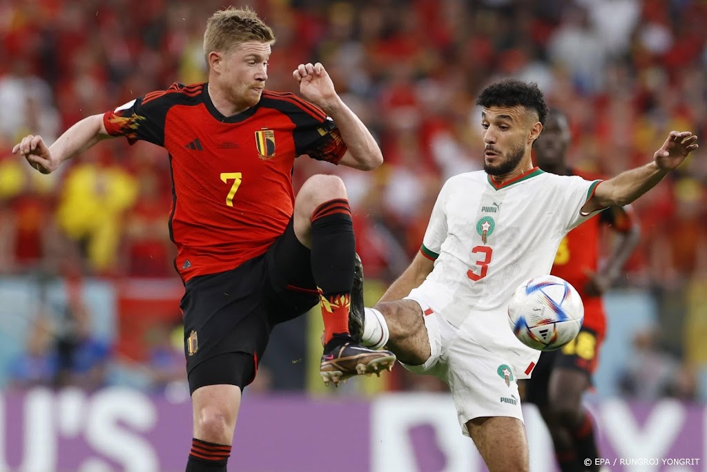 Marokko start met herstelde Mazraoui en Saïss tegen Frankrijk