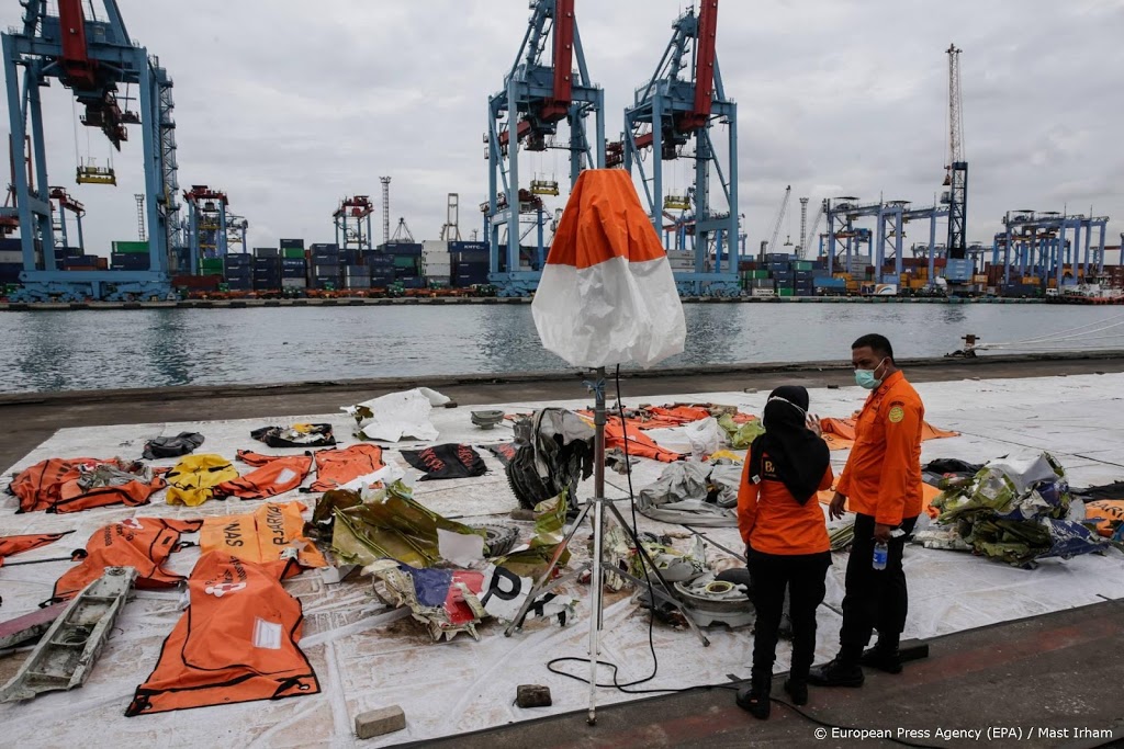 Informatie uit zwarte doos gehaald na vliegramp Indonesië