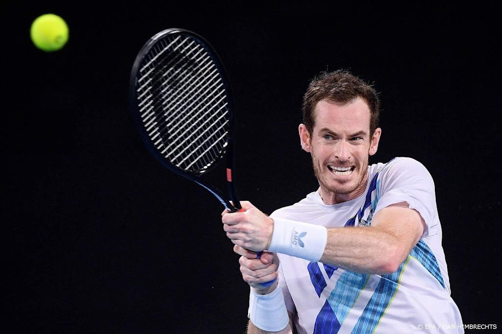 Murray verliest van Karatsev in finale Sydney