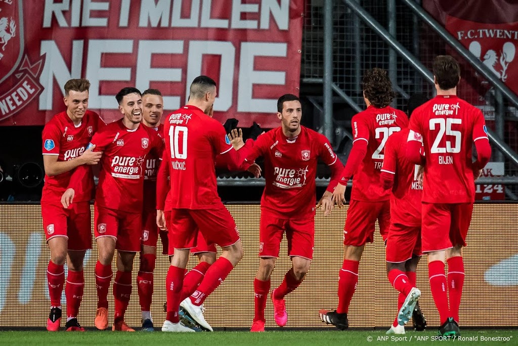 AZ ziet ook verdediger Wuytens uitvallen