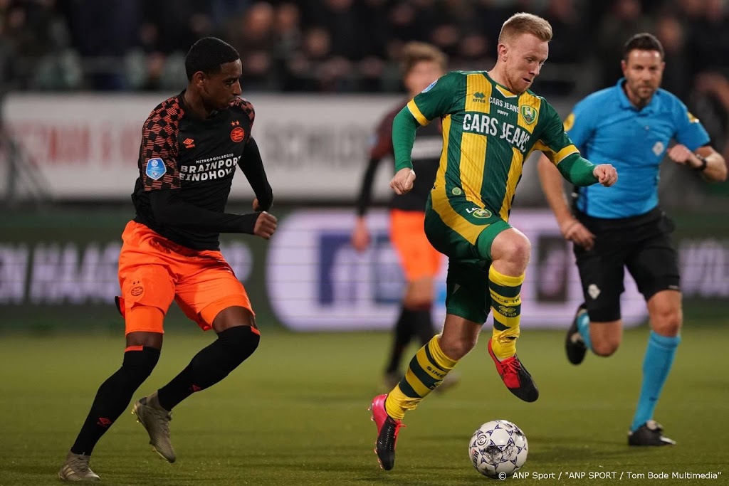 Middenvelder Rosario blij met wat vrijere rol bij PSV