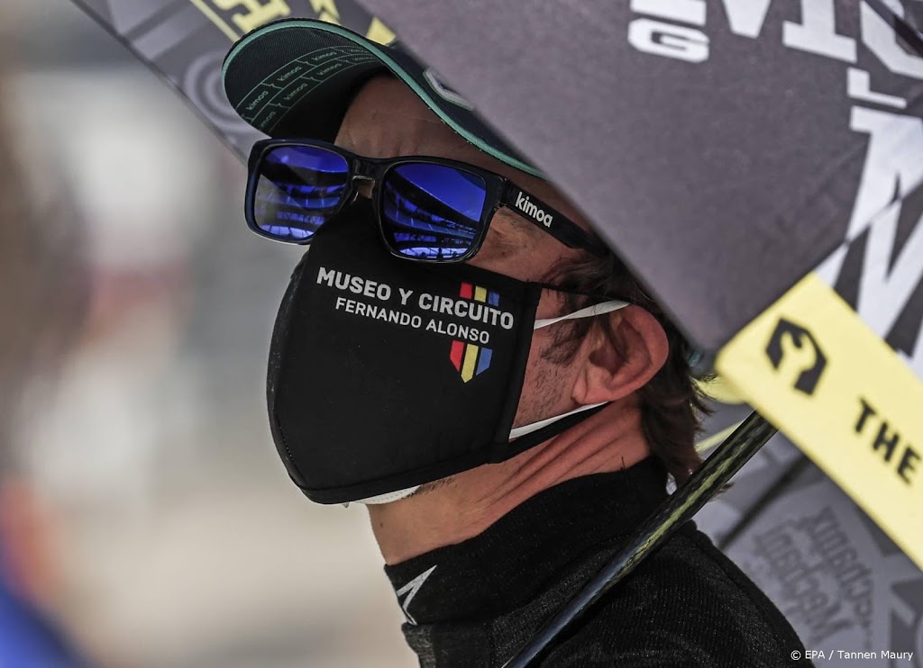 Formule 1-coureur Alonso uit het ziekenhuis