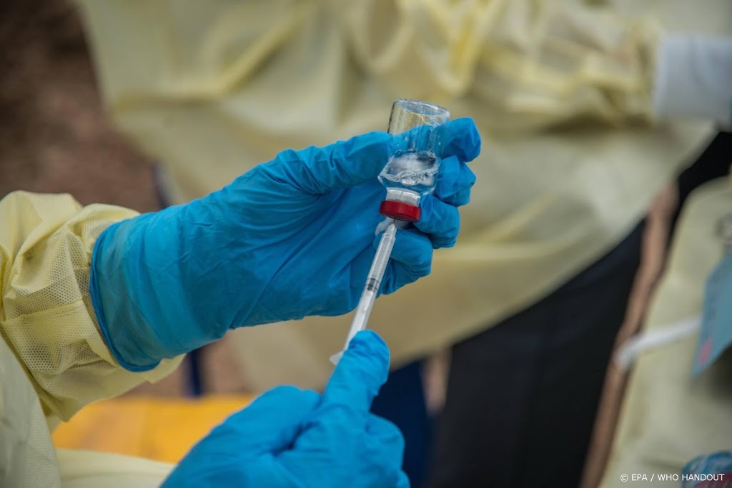 Rode Kruis wil ebola-uitbraak Guinee de kop indrukken