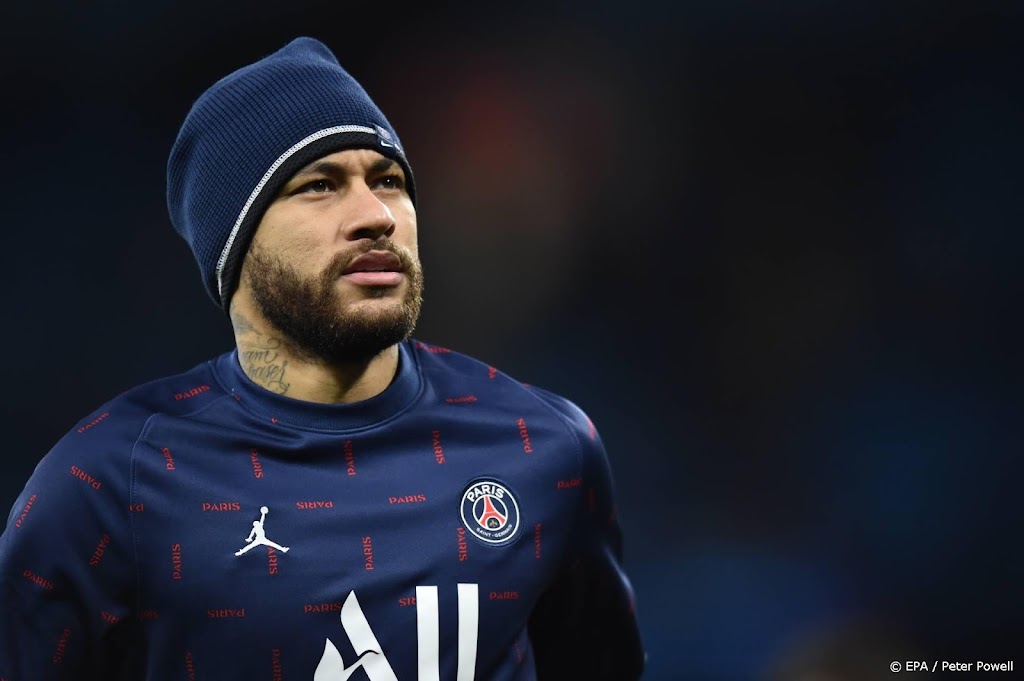 Neymar in selectie Paris Saint-Germain voor duel met Real Madrid