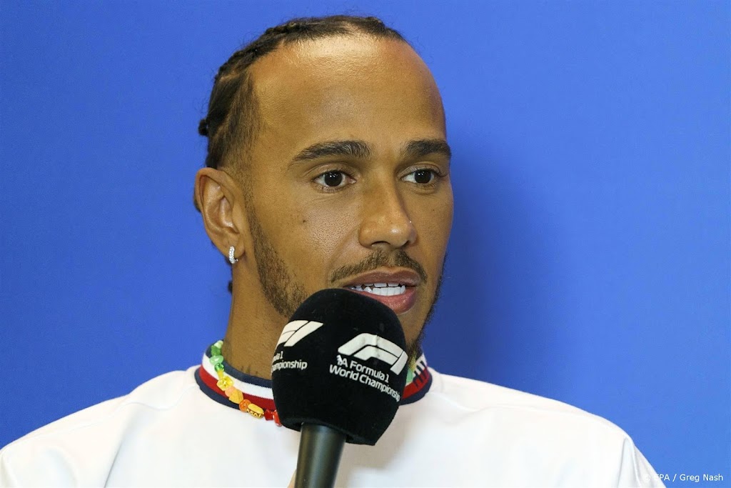 Hamilton blijft zich uitspreken over 'belangrijke kwesties'