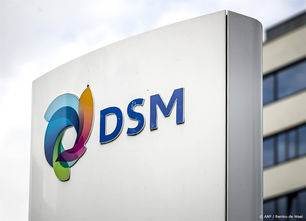 DSM-Firmenich splitst tak ingrediënten en vitamines diervoeding af