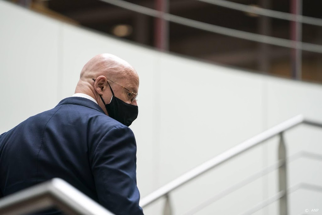 Minister: persoonskenmerken spelen amper rol bij geweld van agent