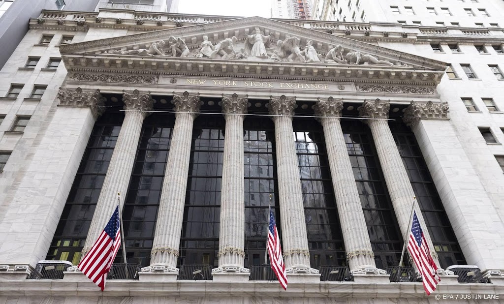 Dow-Jonesindex sluit voor het eerst boven 34.000-puntengrens